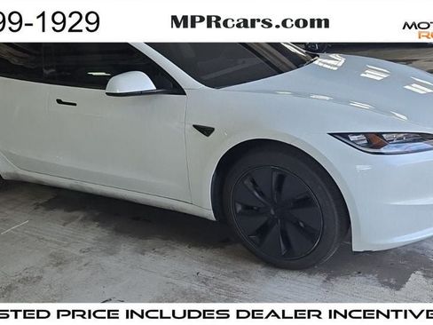 Used 2026 Tesla Model 3 RWD image 1