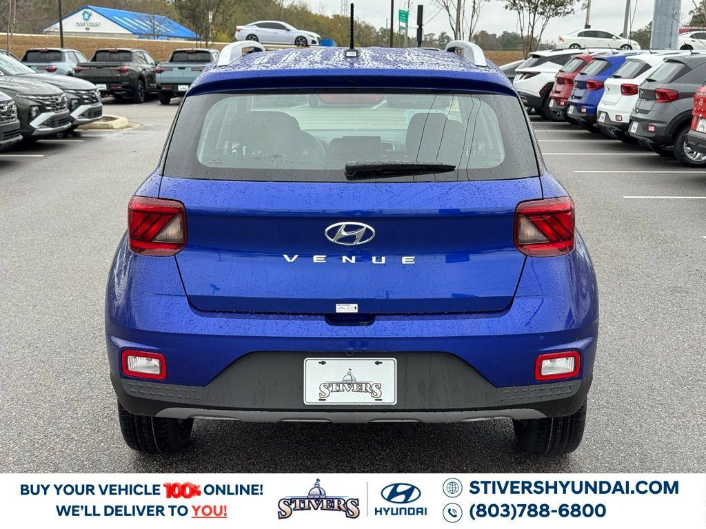 Certified 2026 Hyundai Venue SEL FWD image 12