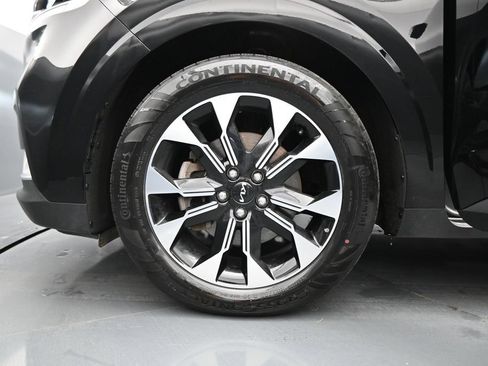 Used 2024 Kia Carnival EX FWD image 30
