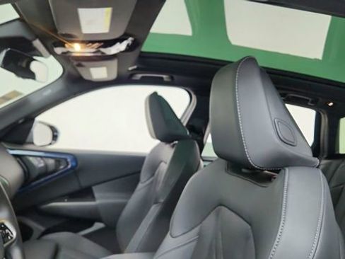 Used 2025 BMW X3 xDrive30i image 33