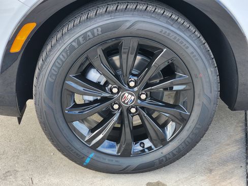 New 2026 Buick Envista Sport Touring w/ Convenience I Package image 8