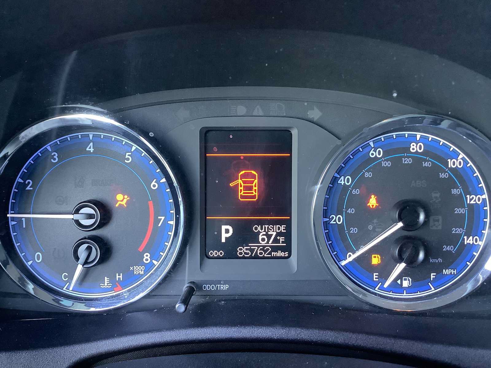 Used 2018 Toyota Corolla LE FWD image 20