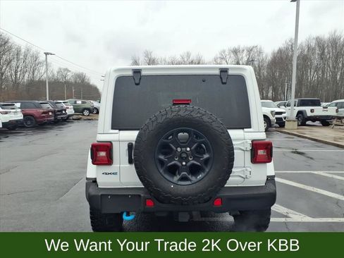 Used 2023 Jeep Wrangler Unlimited Rubicon 4xe image 7