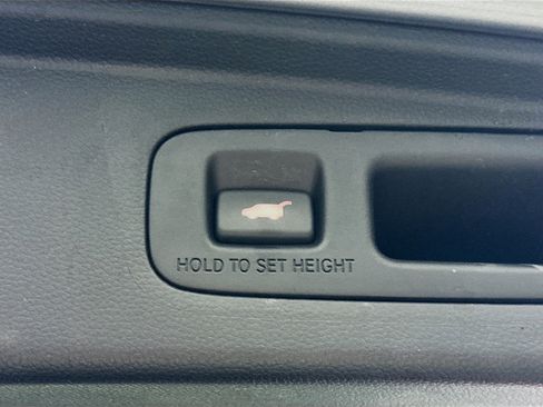 Used 2025 Honda CR-V EX-L image 29