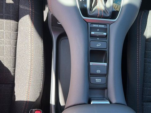 Used 2027 Honda HR-V Sport image 13