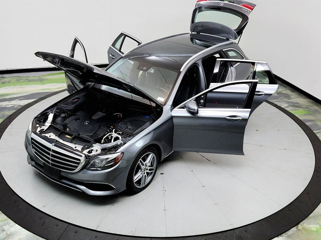 Used 2018 Mercedes-Benz E 400 4MATIC Wagon image 37