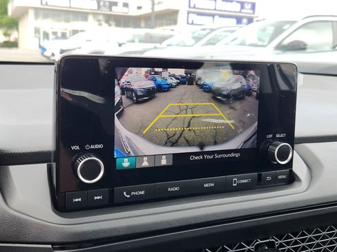 Certified 2023 Honda Accord LX image 23