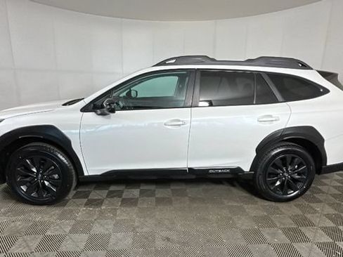 Used 2024 Subaru Outback Onyx Edition AWD/4WD image 5