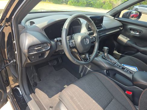 Certified 2024 Honda HR-V Sport image 16