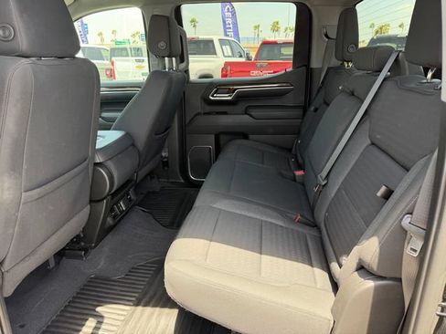 Used 2022 GMC Sierra 1500 Elevation AWD/4WD image 9