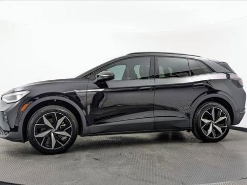Used 2023 Volkswagen ID.4 Pro S AWD/4WD image 3