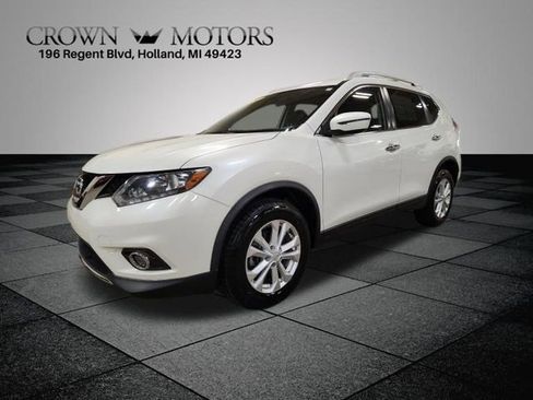Used 2016 Nissan Rogue SV AWD/4WD image 7