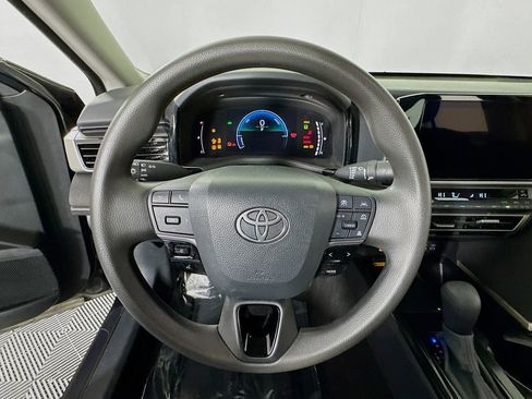Certified 2025 Toyota Camry LE image 14