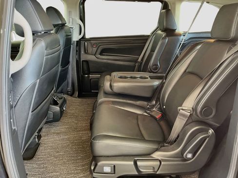 Used 2022 Honda Odyssey Touring image 25