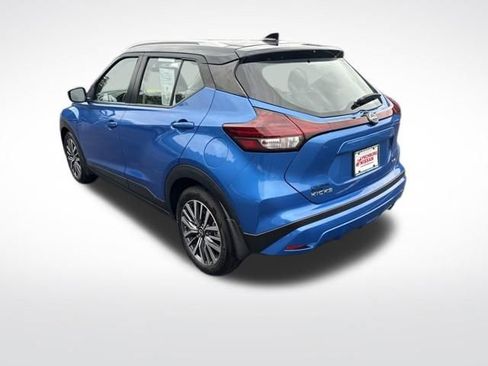 Used 2024 Nissan Kicks SV FWD image 5
