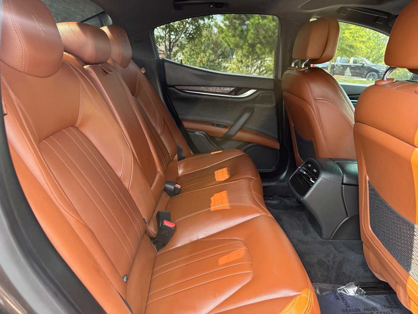 Used 2016 Maserati Ghibli RWD image 40