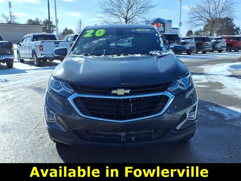 Used 2020 Chevrolet Equinox LT image 2