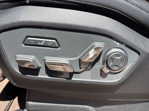 Used 2024 Kia EV9 GT-Line AWD/4WD image 40