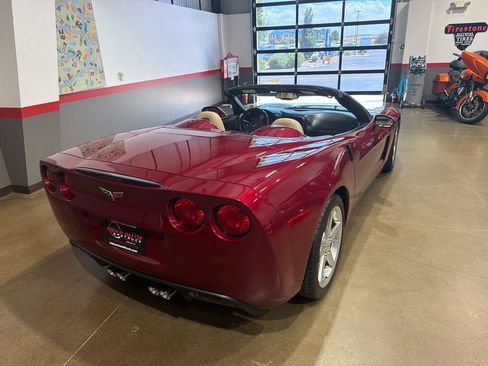 Used 2006 Chevrolet Corvette Convertible w/ Preferred Equipment Group RWD image 54