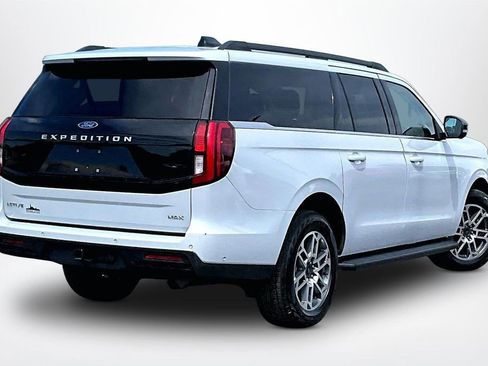 Used 2025 Ford Expedition Max Active AWD/4WD image 6