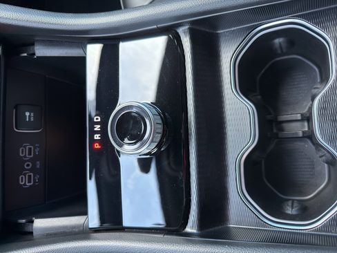 Used 2025 Jeep Grand Cherokee L Limited image 47