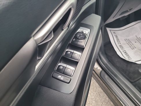 Used 2023 Kia Telluride S FWD image 11