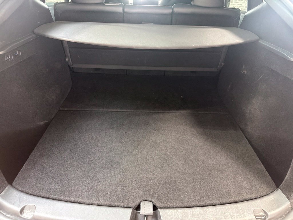 Used 2023 Tesla Model Y Long Range AWD/4WD image 9
