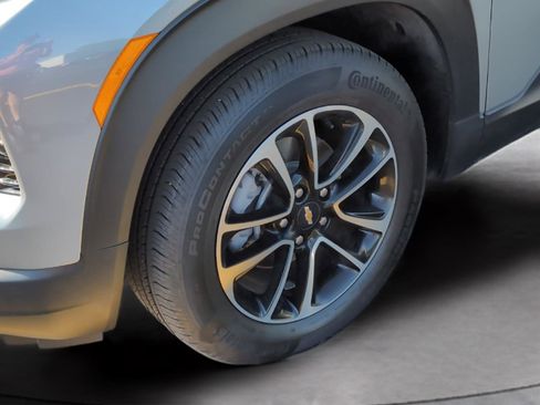 Used 2025 Chevrolet TrailBlazer LT FWD image 33