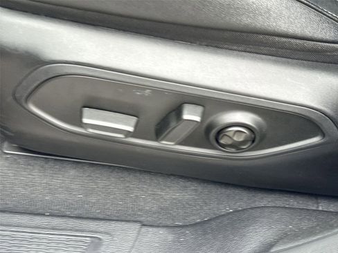 Used 2022 Jeep Grand Cherokee Limited 4xe w/ Luxury Tech Group II image 34