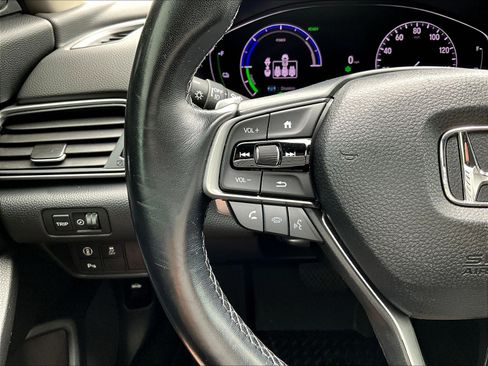 Used 2021 Honda Accord EX-L image 11