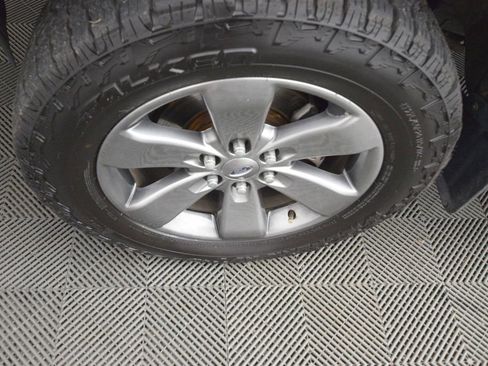 Used 2014 Ford F150 FX4 w/ Equipment Group 402A Luxury image 21