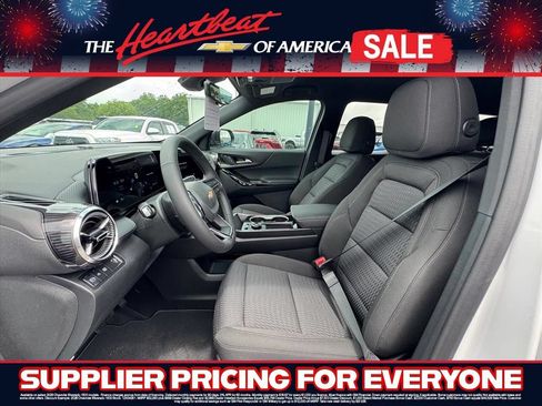 New 2026 Chevrolet Equinox LT w/ Safety and Technology Package FWD image 11
