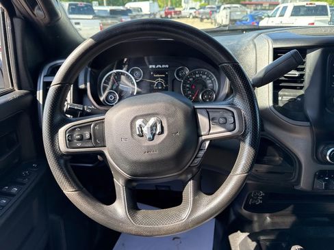 Used 2024 RAM 2500 Tradesman w/ Chrome Appearance Group AWD/4WD image 28