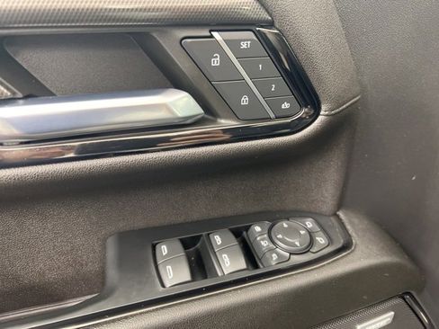 Used 2024 GMC Sierra 3500 AT4 w/ AT4 Premium Plus Package image 12