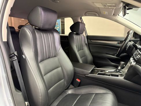 Used 2021 Honda Accord Sport Special Edition image 12