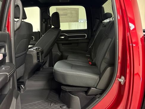 New 2026 RAM 2500 Big Horn AWD/4WD image 20