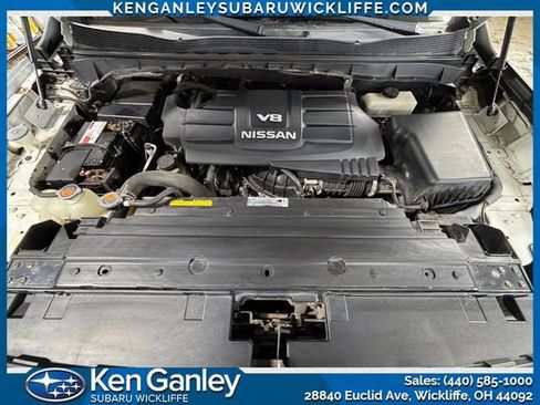 Used 2017 Nissan Titan SV AWD/4WD image 25