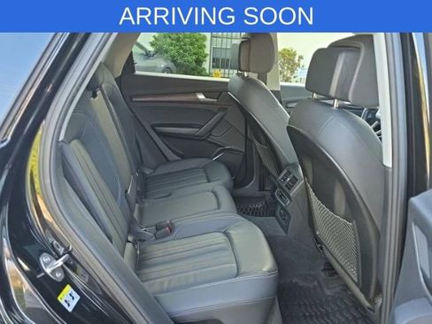 Used 2023 Audi Q5 2.0T Premium w/ Convenience Package image 7