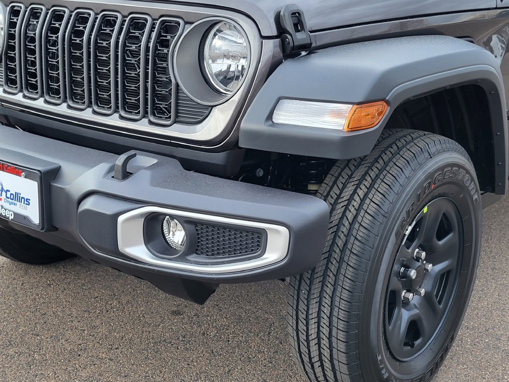 New 2026 Jeep Gladiator Sport AWD/4WD image 8