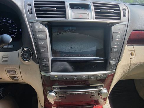 Used 2010 Lexus LS 460 L image 13