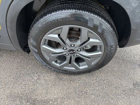Used 2024 Kia Seltos S FWD image 44