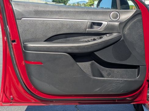 Certified 2023 Hyundai Sonata SE FWD image 14