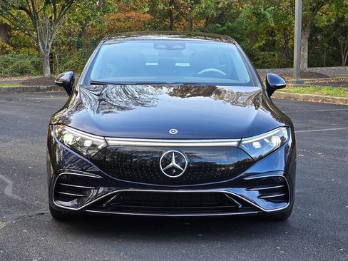 Used 2022 Mercedes-Benz EQS 450+ Sedan image 9