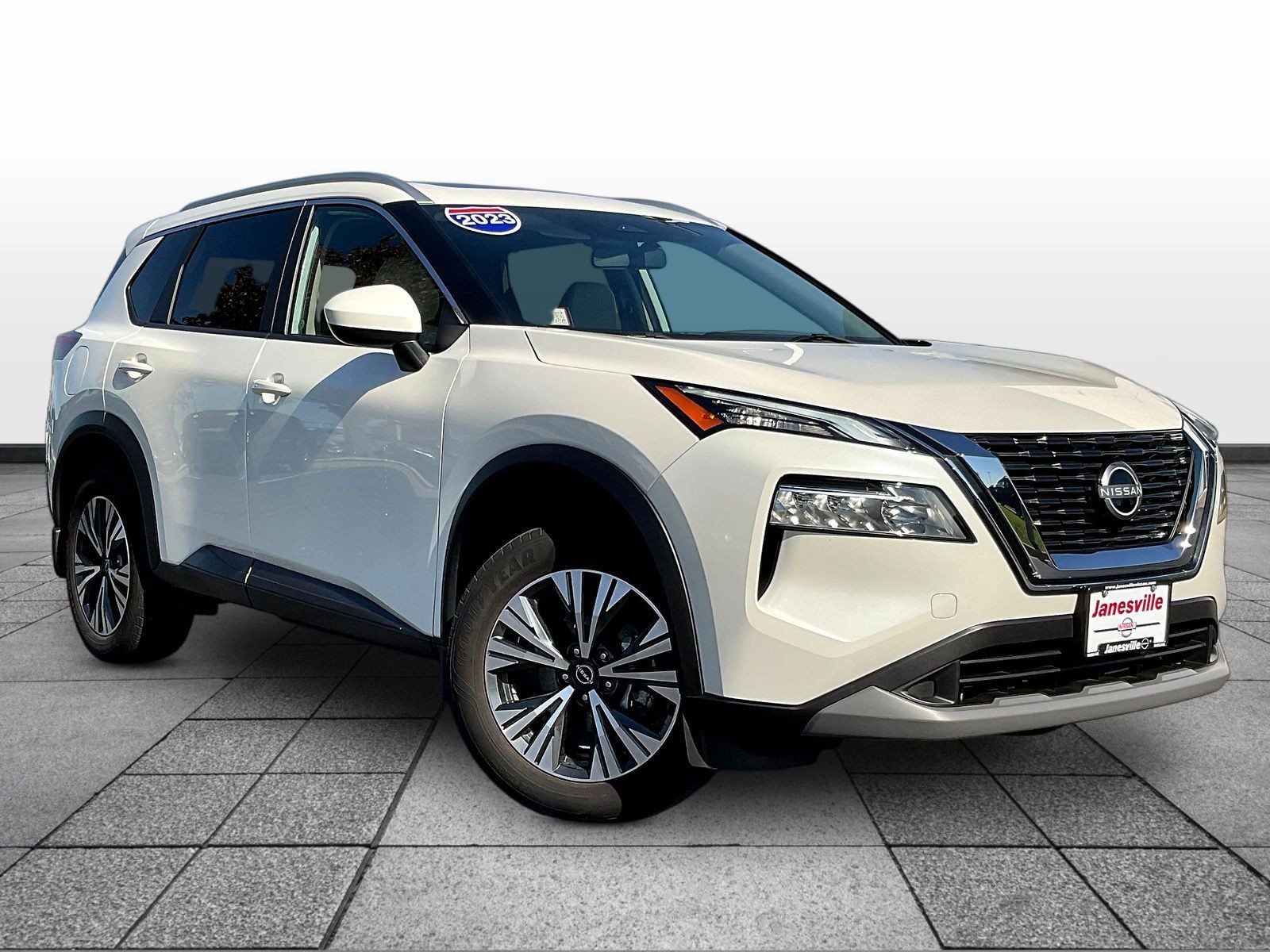 Used 2023 Nissan Rogue SV w/ SV Premium B Package AWD/4WD image 1