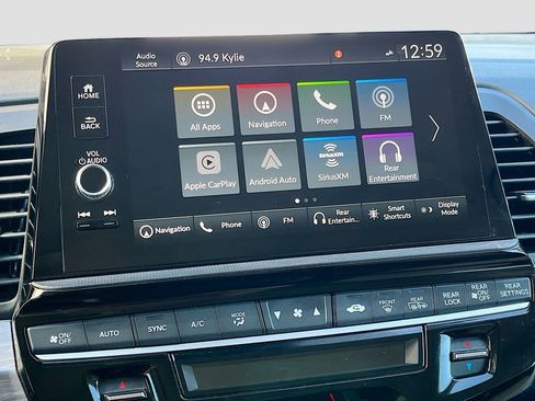 Used 2025 Honda Odyssey Elite image 15