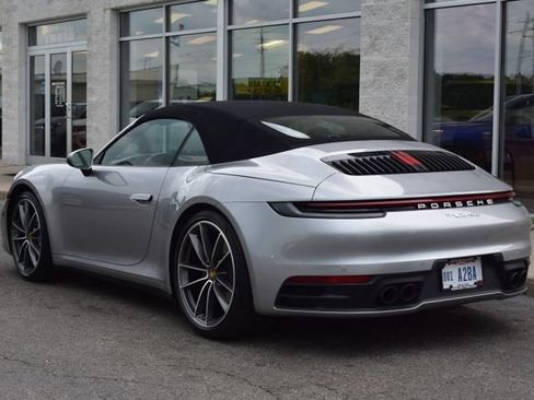 Used 2020 Porsche 911 Carrera w/ Premium Package RWD image 7