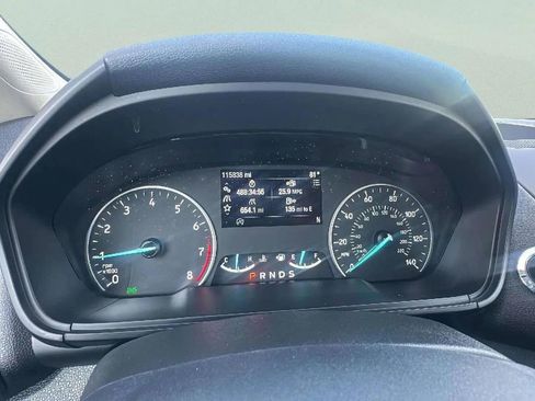 Used 2019 Ford EcoSport SE image 9