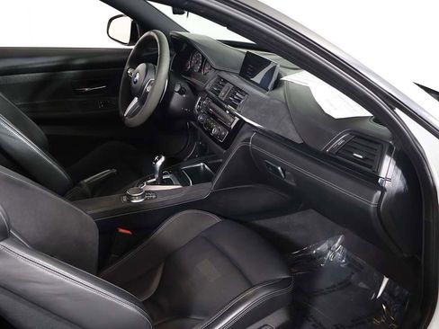 Used 2019 BMW M4 CS image 19