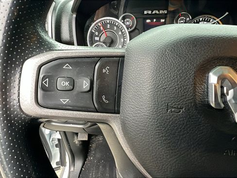 Used 2024 RAM 2500 Tradesman w/ Chrome Appearance Group image 27