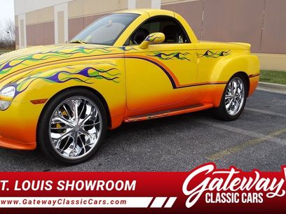 Used 2004 Chevrolet SSR w/ Preferred Equipment Group